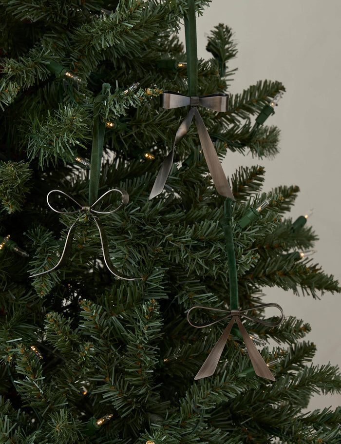 #color::antique-pewter