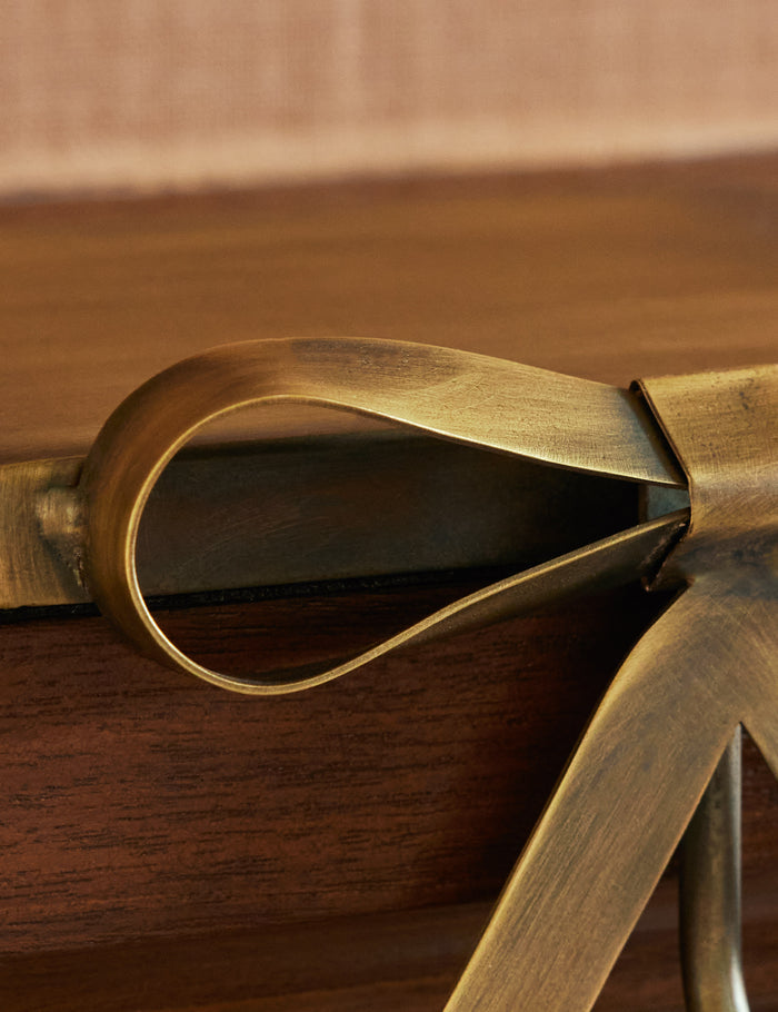 #color::brass