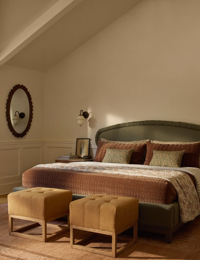 #color::rosewood #size::full-queen #size:king-cal-king