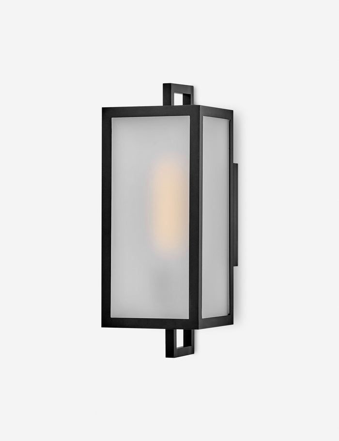 #color::black #size::small