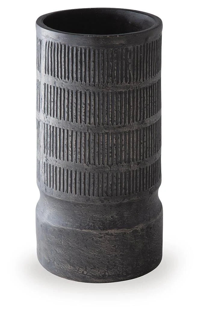 Beninworth Vase