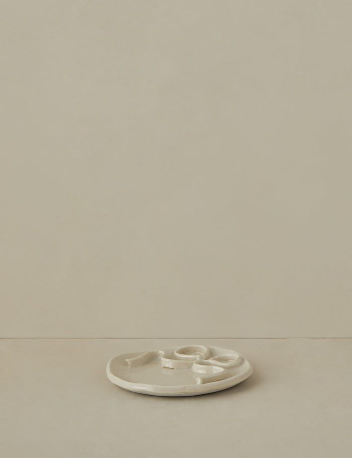 #color::cream