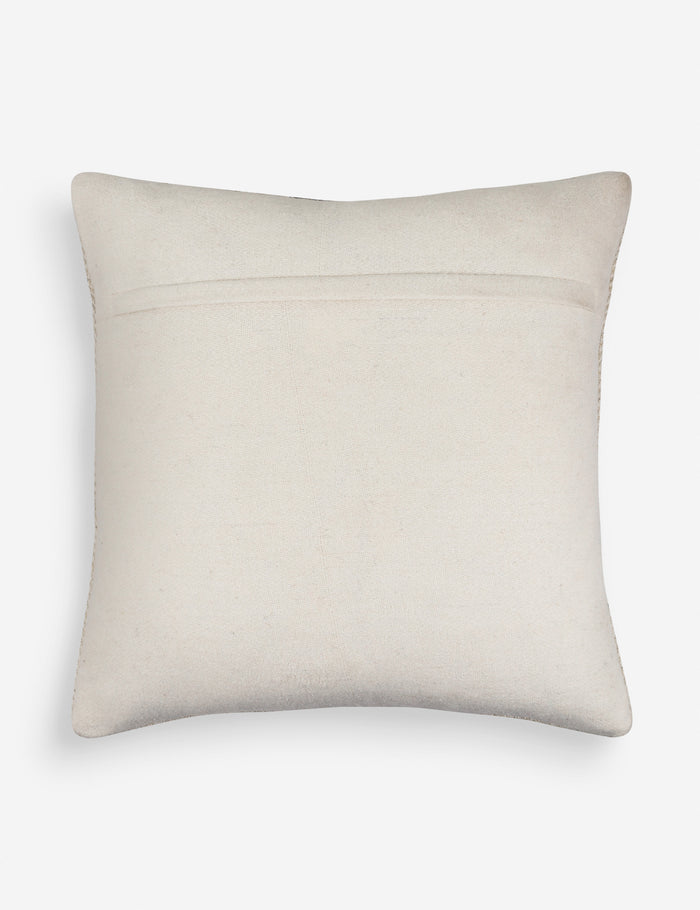 #fill::down #fill::polyester #size::22--x-22- #size::20--x-20- #size::18--x-18- #color::natural-and-black