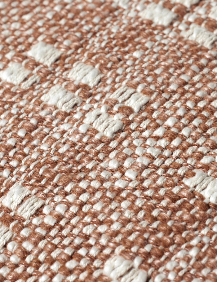#color::rust #size::22--x-22- #insert::down #insert::polyester