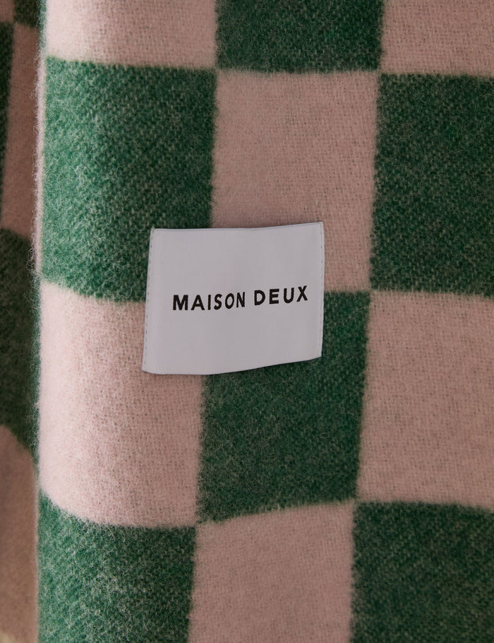 #color::green-pink