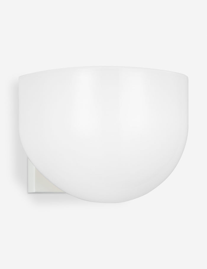 #color::white #size::single