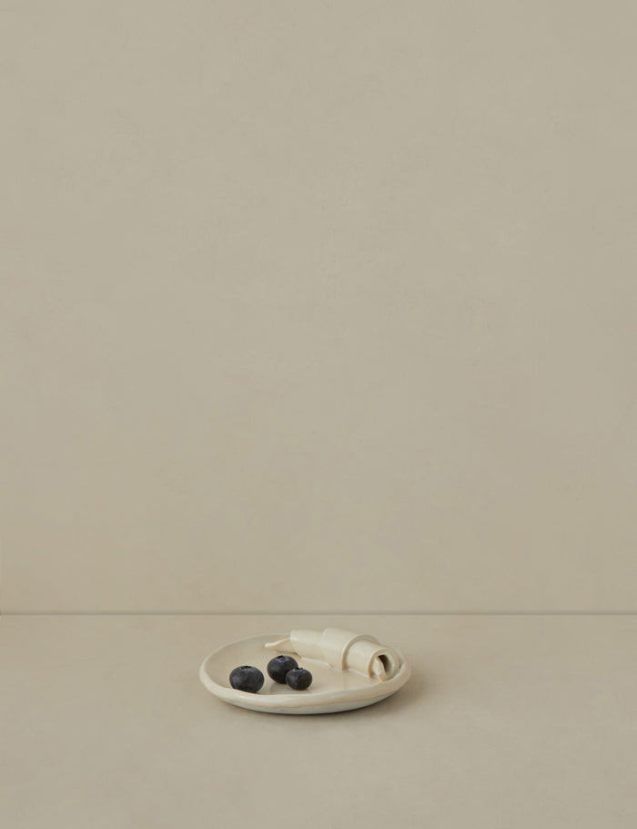 #color::cream