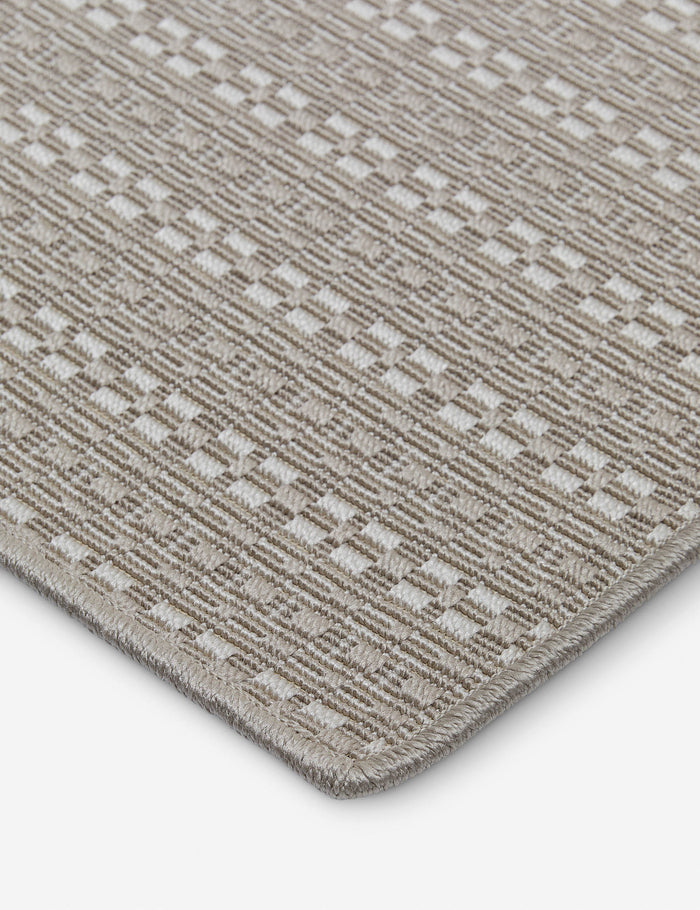 Custom Tannis Indoor / Outdoor Rug, Champagne