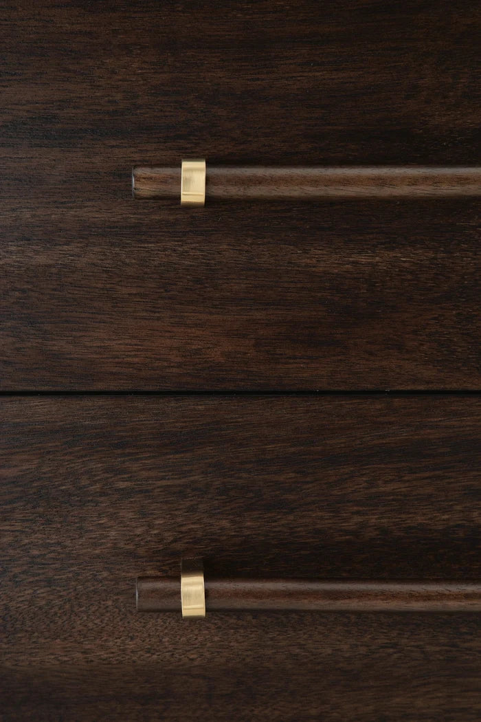 Dantenton Nightstand