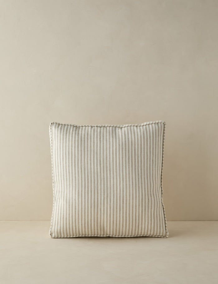 #color::ivory-and-natural