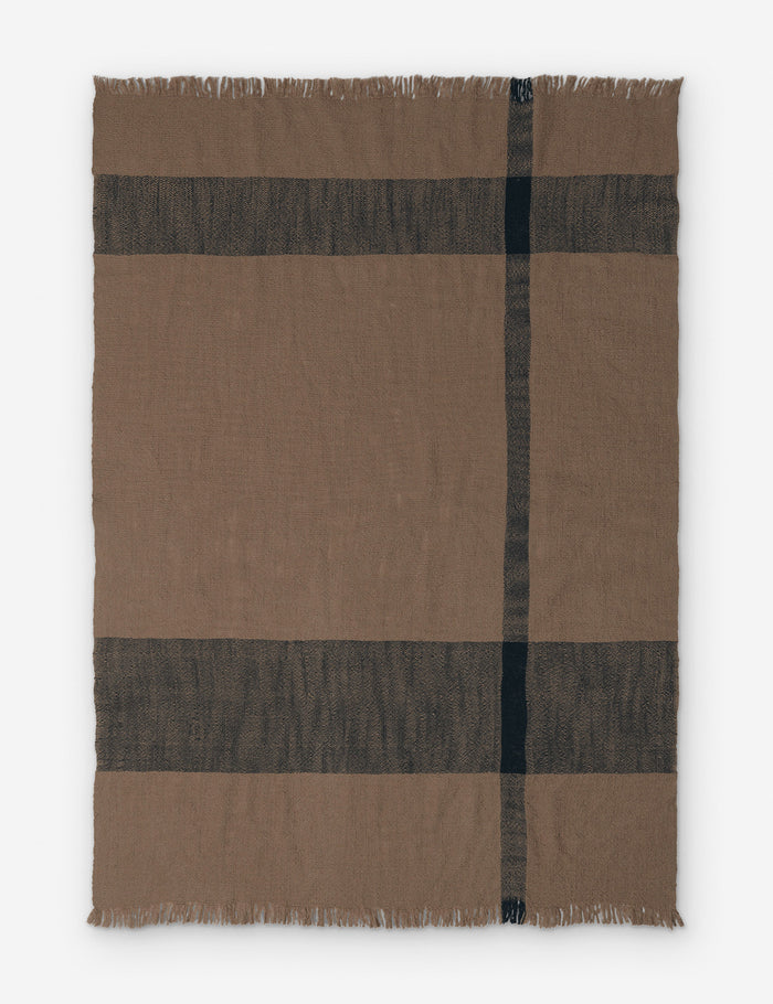 #color::tan-and-black