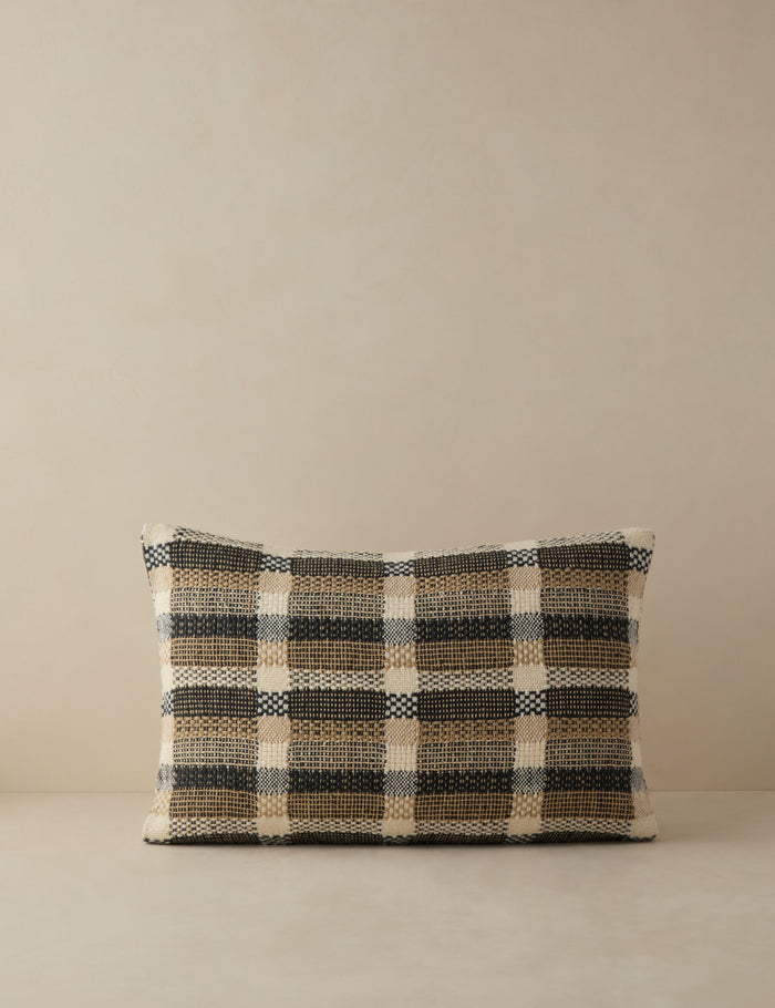 #color::midnight #style::lumbar