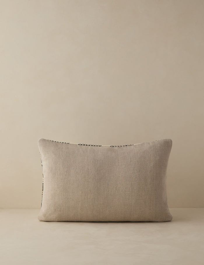 #color::midnight #style::lumbar