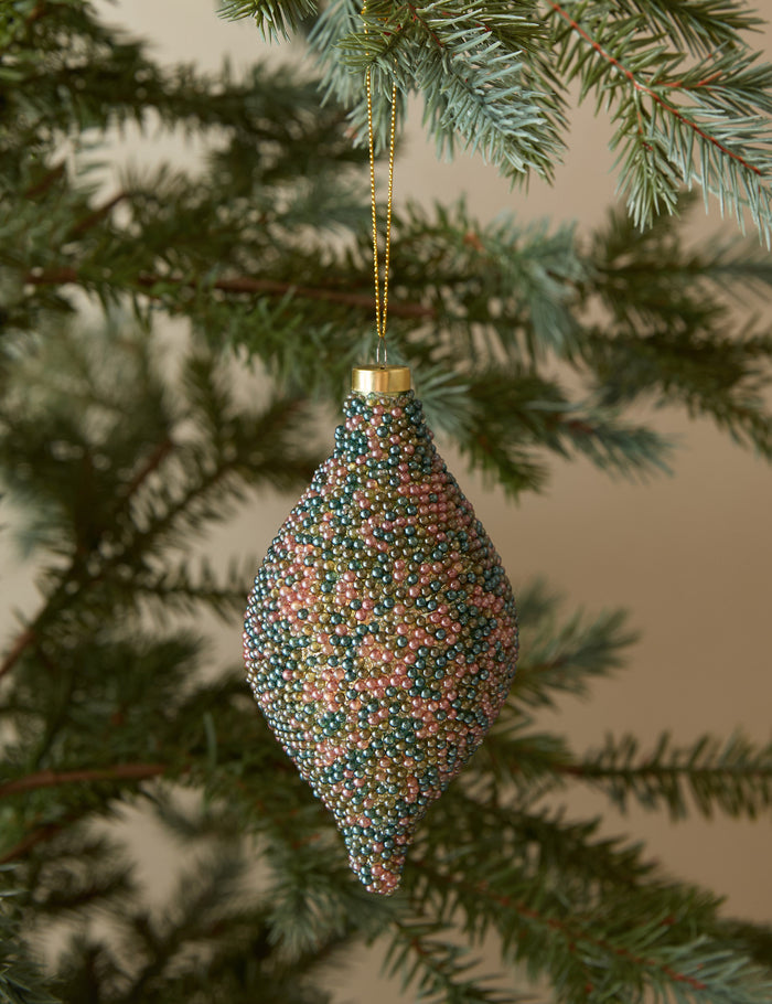 #color::multi #style::finial