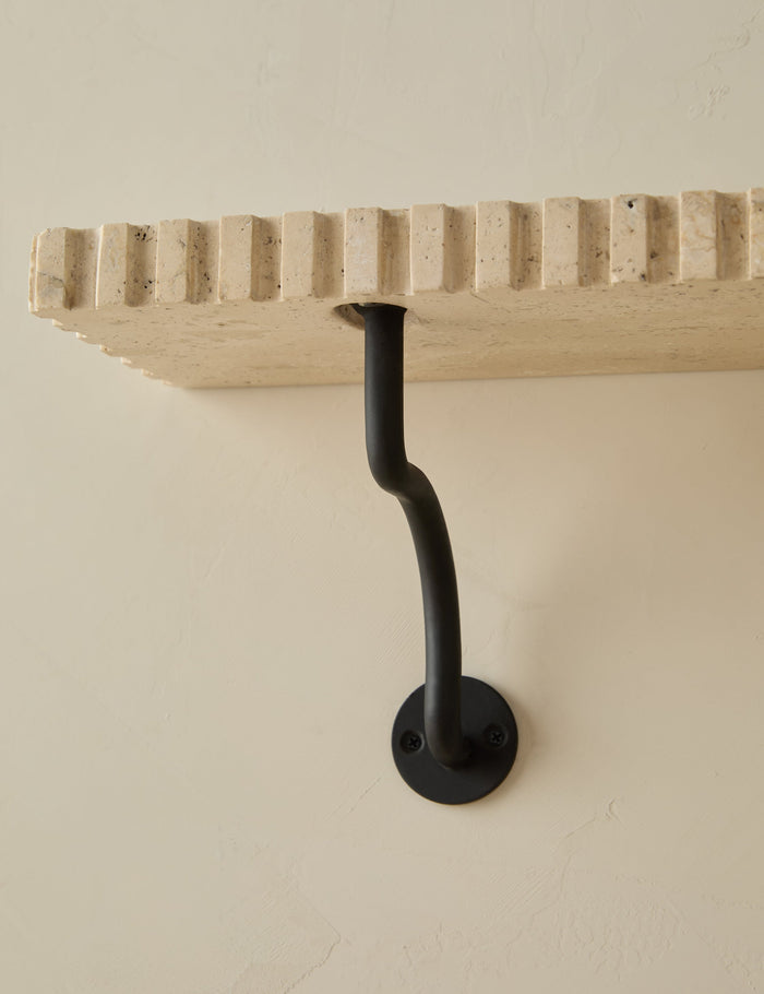 #color::travertine #size::medium