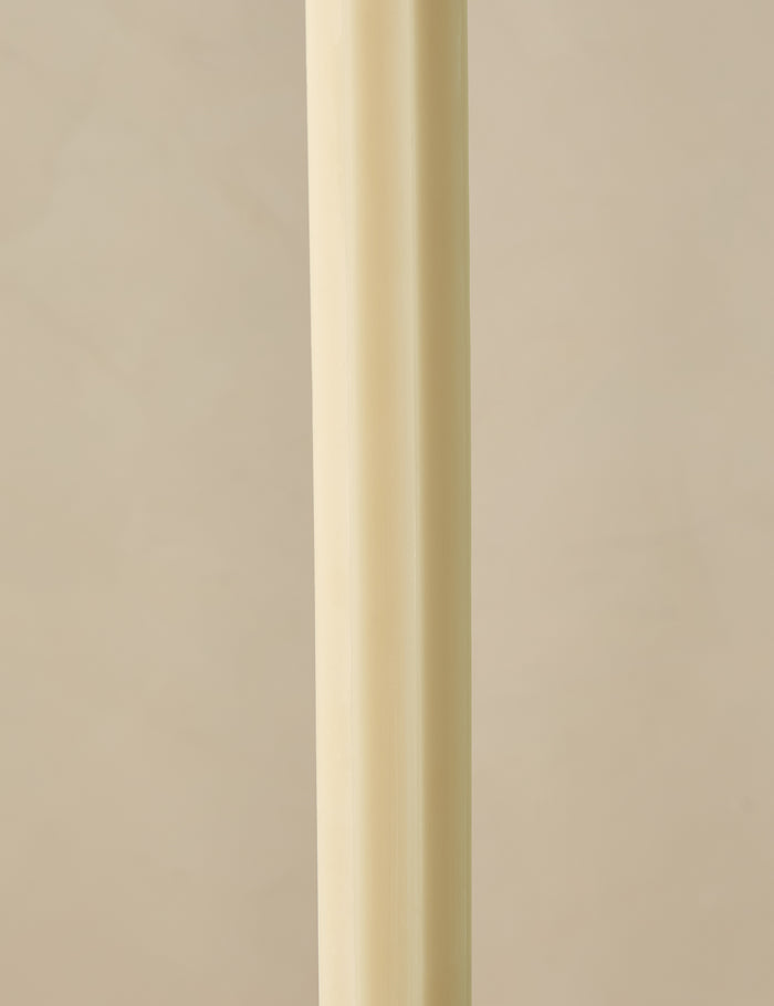 #color::cream