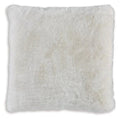 Gariland Pillow (Set of 4) image