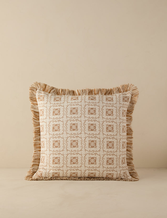 #color::deep-ochre #style::square #fill-type::polyester
