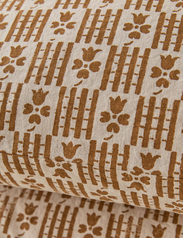 #color::marigold #size::standard #size::king