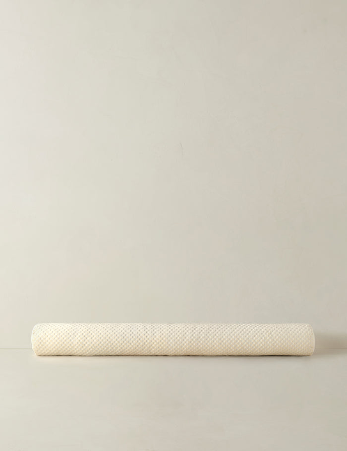 #color::ivory