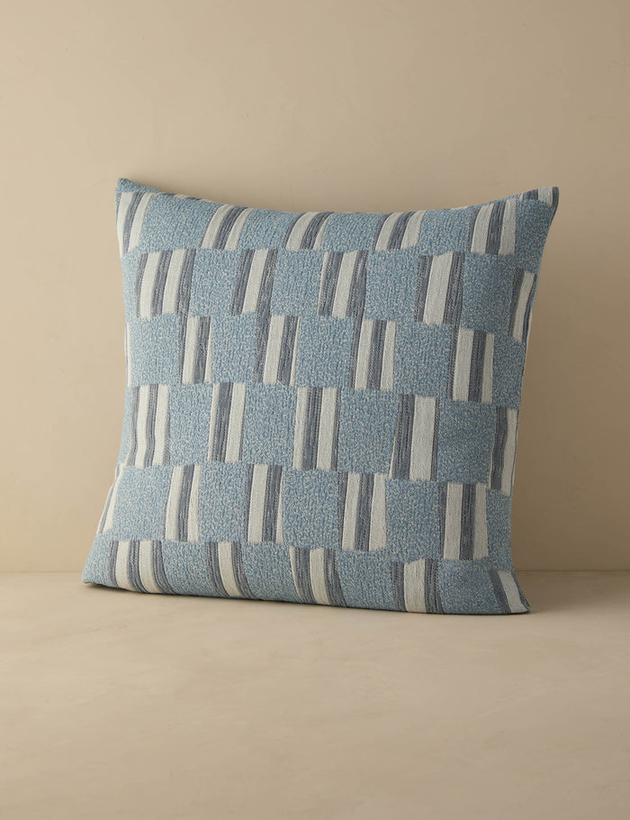 #color::chambray #size::euro