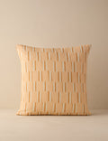 #color::peach #style::square #fill-type::pillow-cover-only #fill-type::with-feather-down-insert