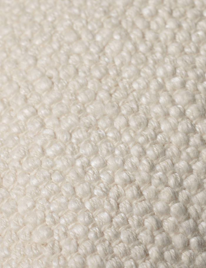#color::ivory #size::22--x-22- #insert::down #insert::polyester
