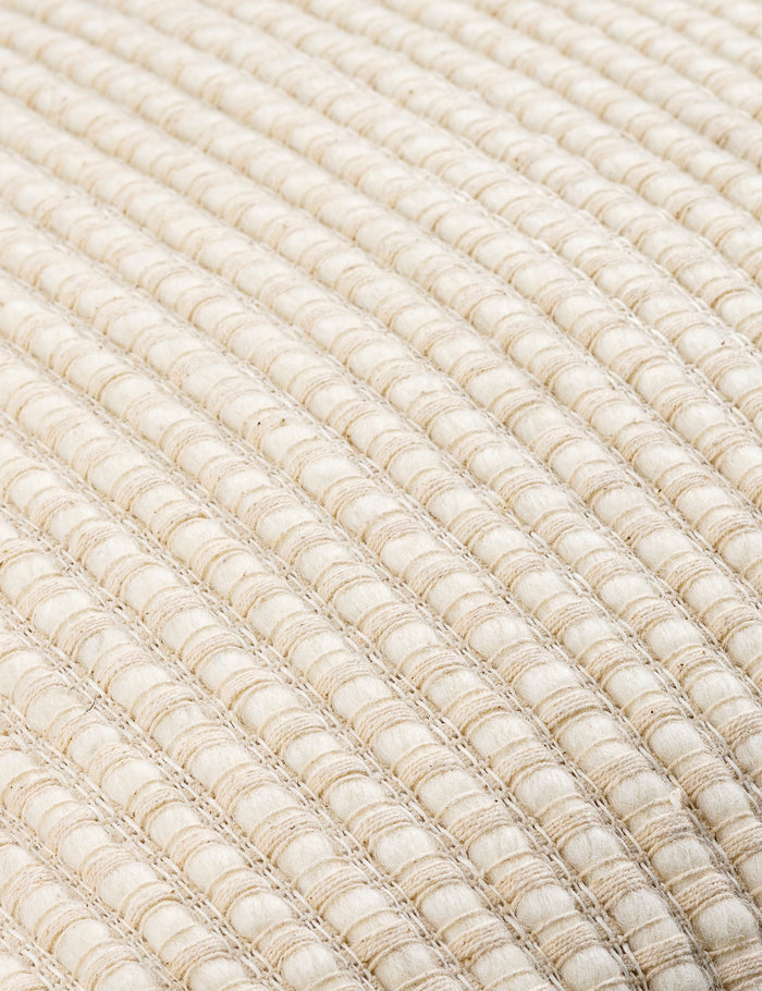 #fill::down #fill::polyester #size::22--x-22- #size::20--x-20- #size::18--x-18-