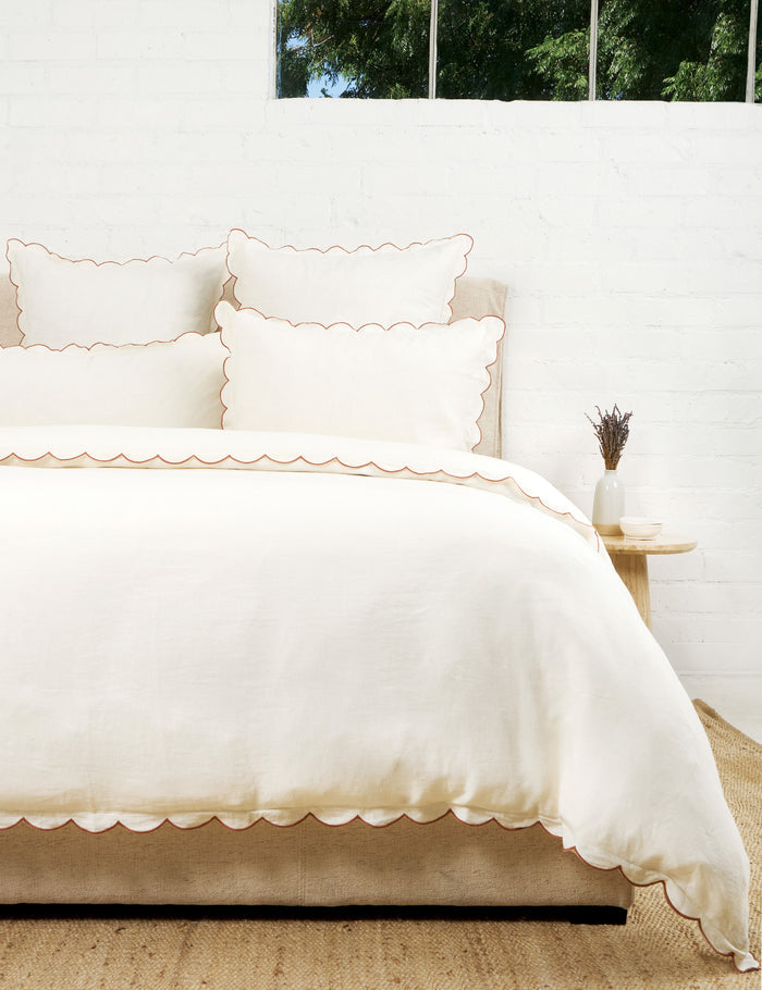 #color::cream-and-terracotta #size::standard #size::king #size::euro