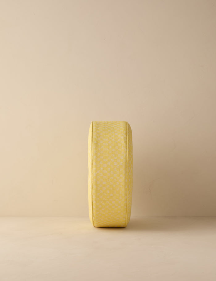 #color::canary