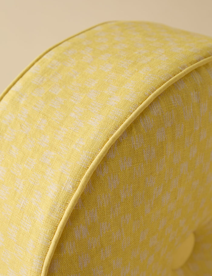 #color::canary
