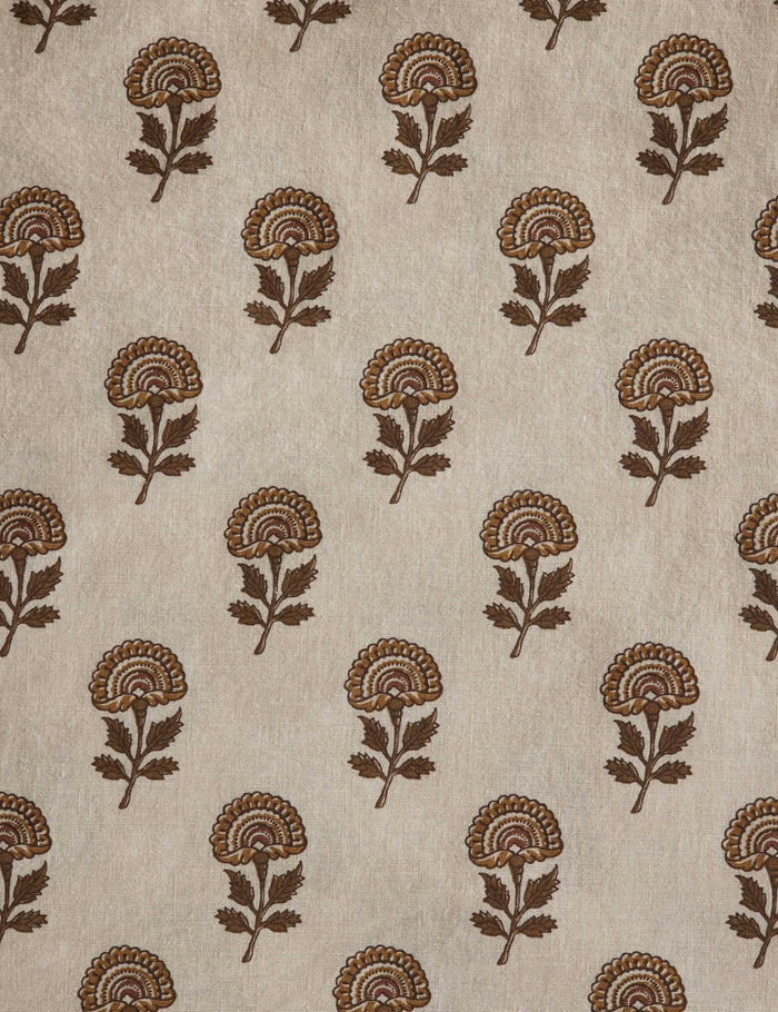 #color::marigold #size::standard #size::king #size::euro