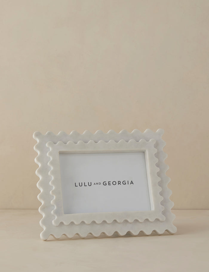 #color::white