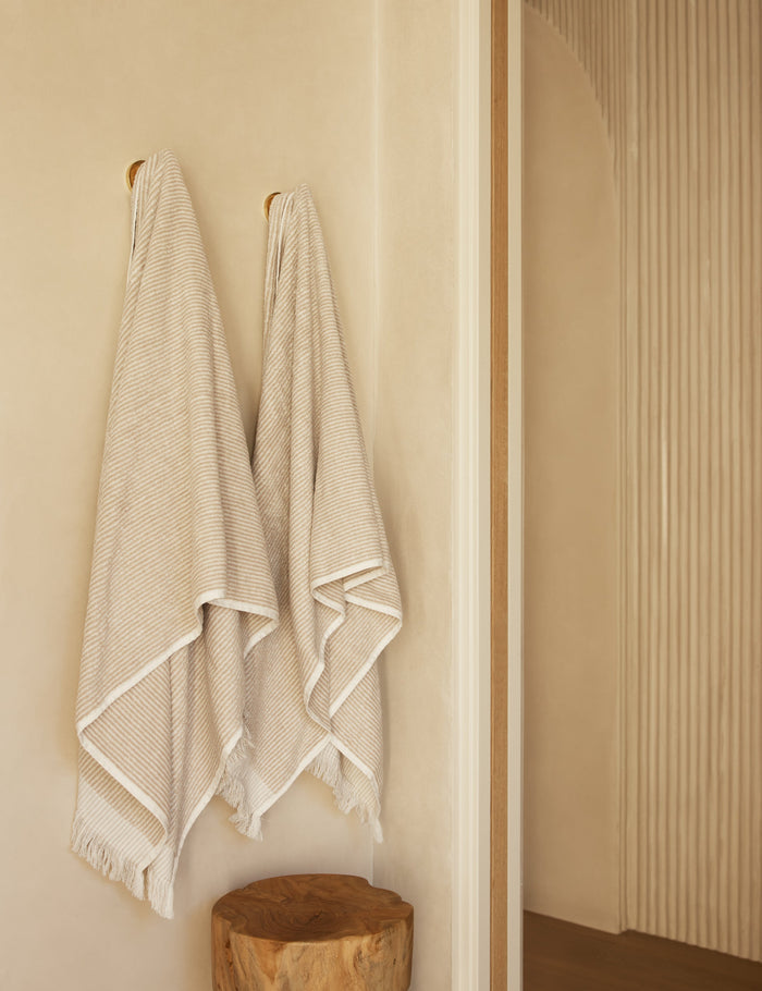 #color::natural #style::bath-towel #style::bath-sheet #style::towel-set