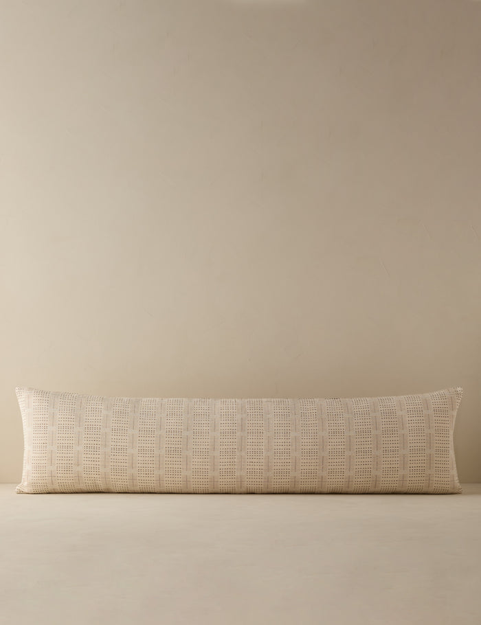 #color::ivory #style::long-lumbar