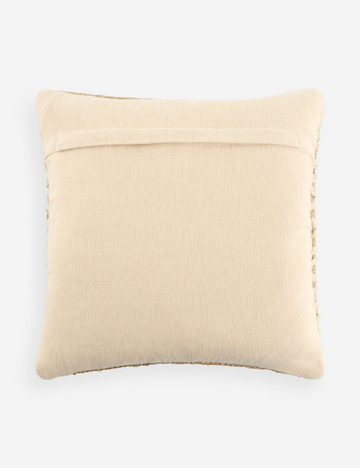 #color::beige-and-ivory #size::18--x-18- #size::20--x-20- #size::22--x-22- #insert::down #insert::polyester