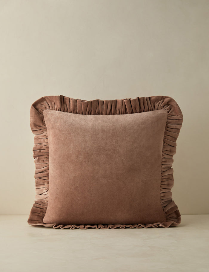 #color::dusty-pink #style::square #fill type::with-feather-down-insert #fill type::pillow-cover-only