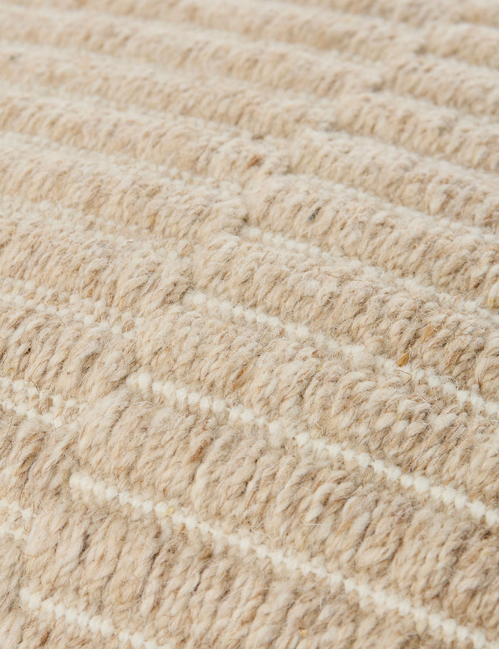 #color::taupe-and-oatmeal #size::18--x-18- #size::20--x-20- #size::22--x-22- #insert::down #insert::polyester