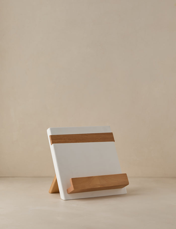 #color::white