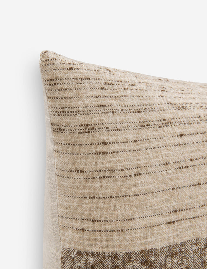 #color::cocoa-brown #style::lumbar