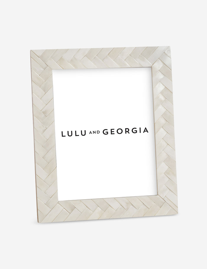 #color::white #size::8--x-10-