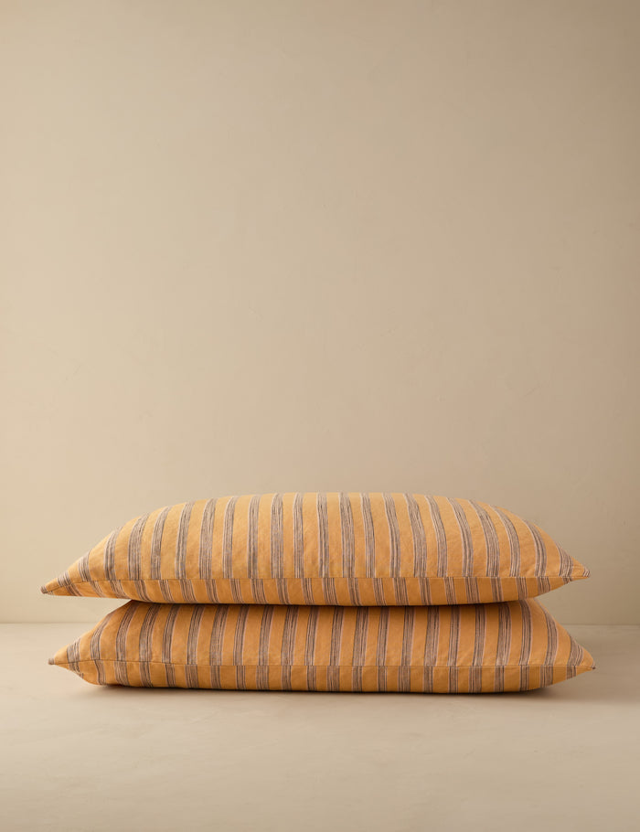 #color::peach #size:standard #size::king