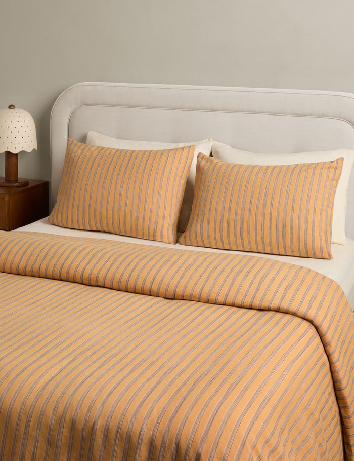 #color::peach #size::standard #size::king