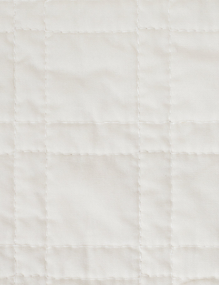 #color::cream #size::standard #size::euro #size::king