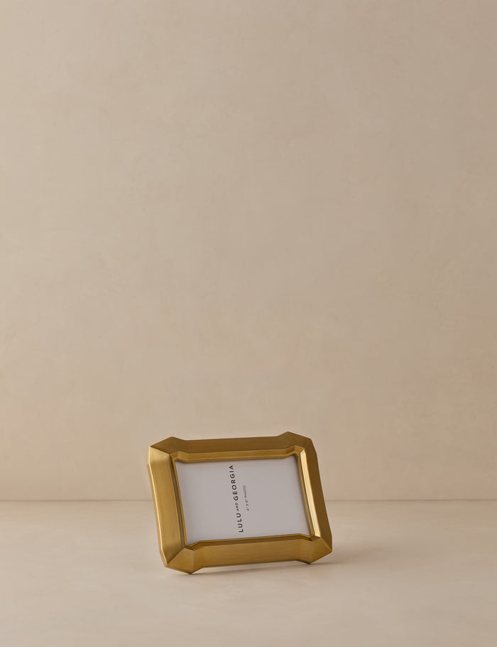 #color::gold #size::4--x-6-