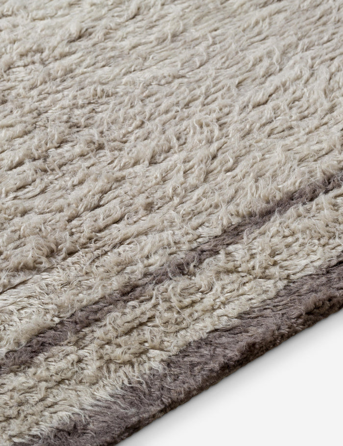 #color::taupe size::2--x-3- #size::2-6--x-8--runner #size::5--x-7-6- #size::8--x-10- #size::9--x-12-
