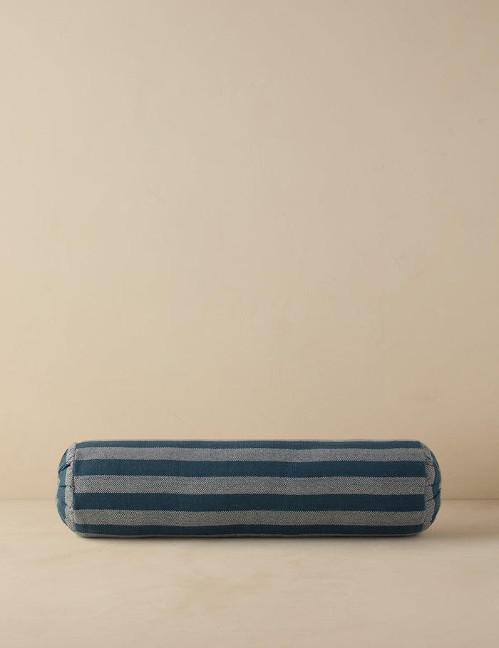 #color::cobalt #style::bolster #fill-type::polyester