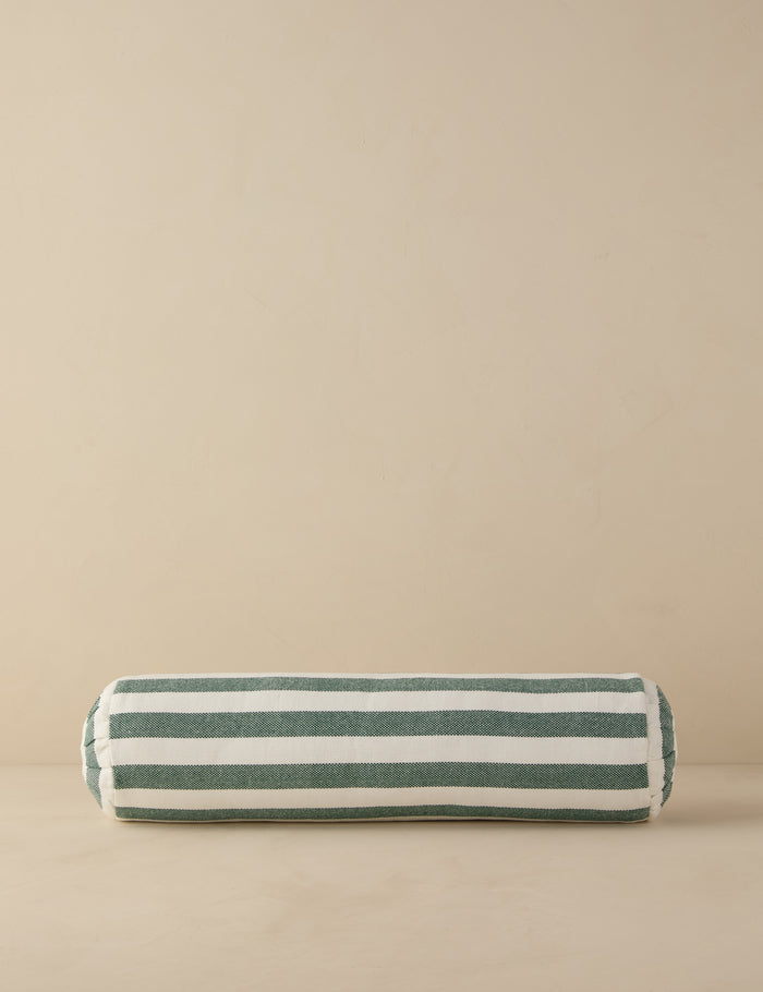 #color::emerald #style::bolster #fill-type::polyester