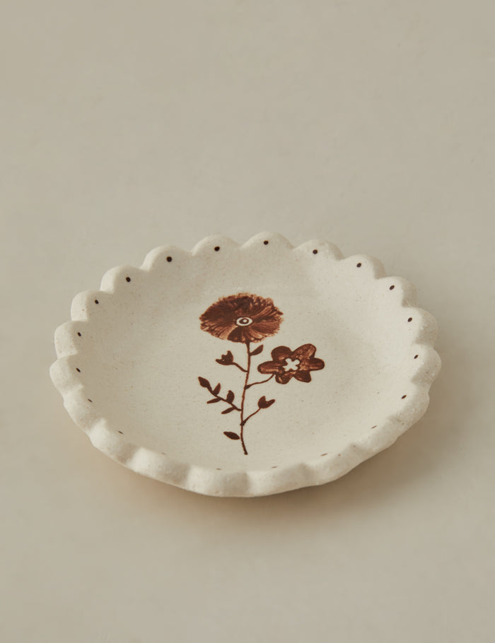 #color::chocolate-and-cream