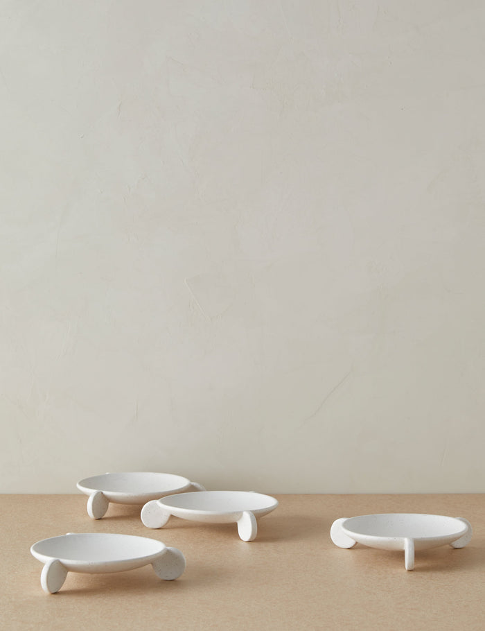 #color::cream #style::appetizer-plates--set-of-4